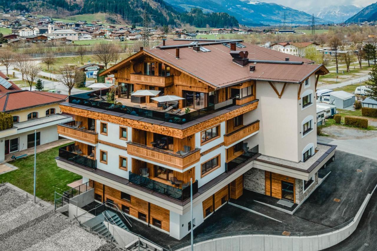 Apartmenthaus Wiesenhof Aschau Im Zillertal Екстериор снимка